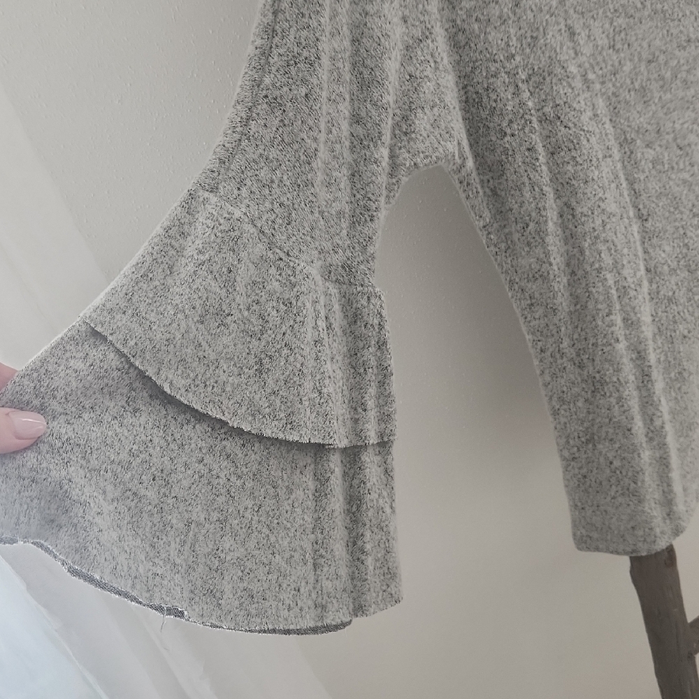 Gray Ruffled Bell Sleeve Sweater - Picture 2 of 4